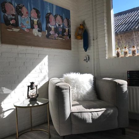Bellemare Bungalow Lauwersmeer Mit Ueberdachte Veranda Und Eingezaeuntem Garten Anjum ภายนอก รูปภาพ